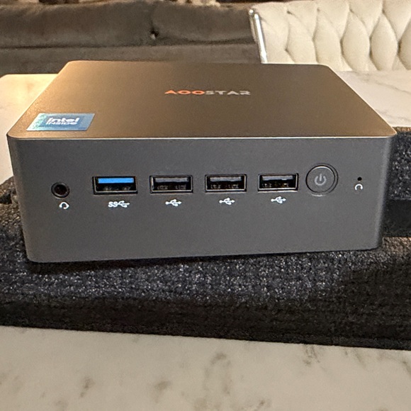 AOOSTAR Mini PC - Picture 4 of 9